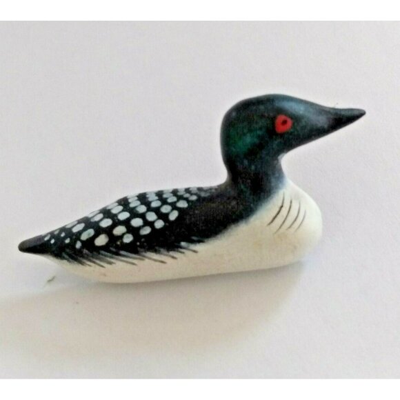 Hand Carved Bird Pin/Brooch (Canada Loon) Artist Russ Clark Ontario 2000 - Picture 1 of 8